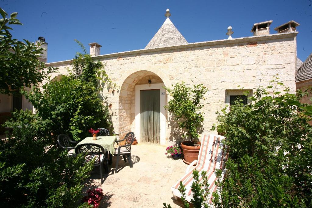 Apart-hotel Truddhi Casa E Cucina Di Puglia *